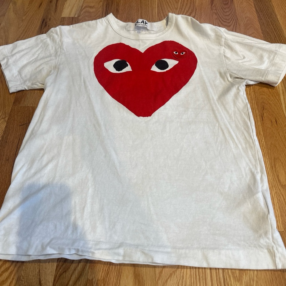 Comme des Garcons PLAY Men's White Heart Logo T-Shirt